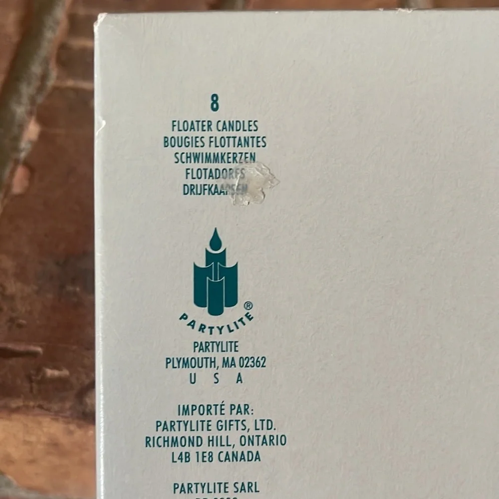 NIB PartyLite Vanilla Floater Candles
